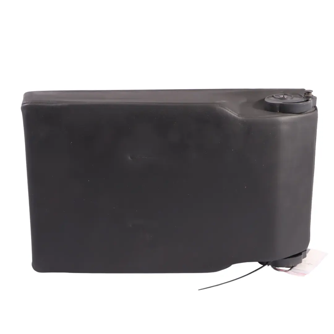 Rück Sitz Becherhalter aus Leder in der Armlehne für Audi Q7 4L mit Teilenummer 4L0883081H Audi Q7 4L Rück Sitz Becherhalter aus Leder in der Armlehne - SKU 4L0883081H - Teilenummer 4L0883081H