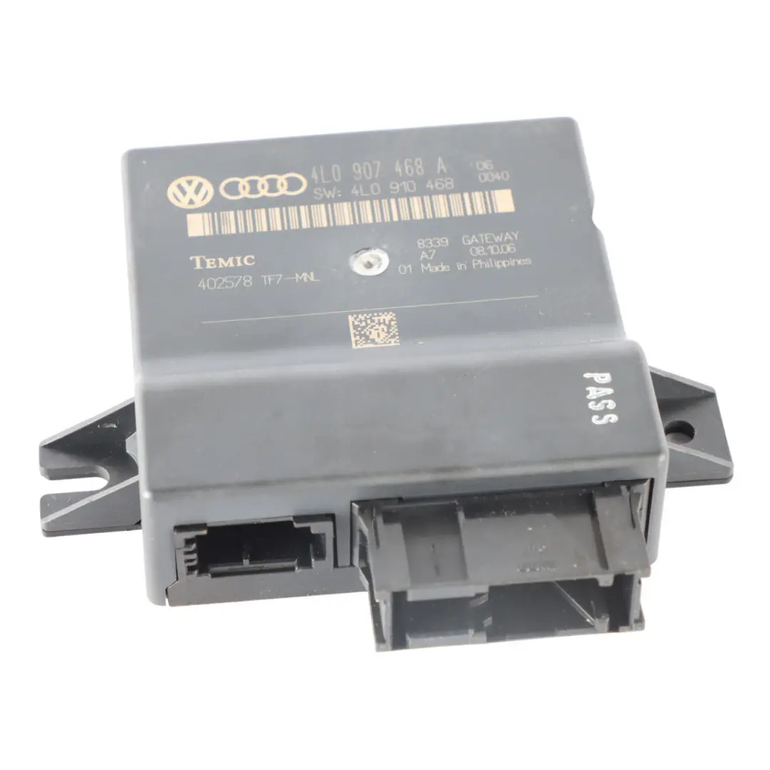 Gateway Module Central Control Unit to Audi Q7 4L with Part number 4L0907468A Audi Q7 4L Gateway Module Central Control Unit - SKU 4L0907468A - Part number 4L0907468A