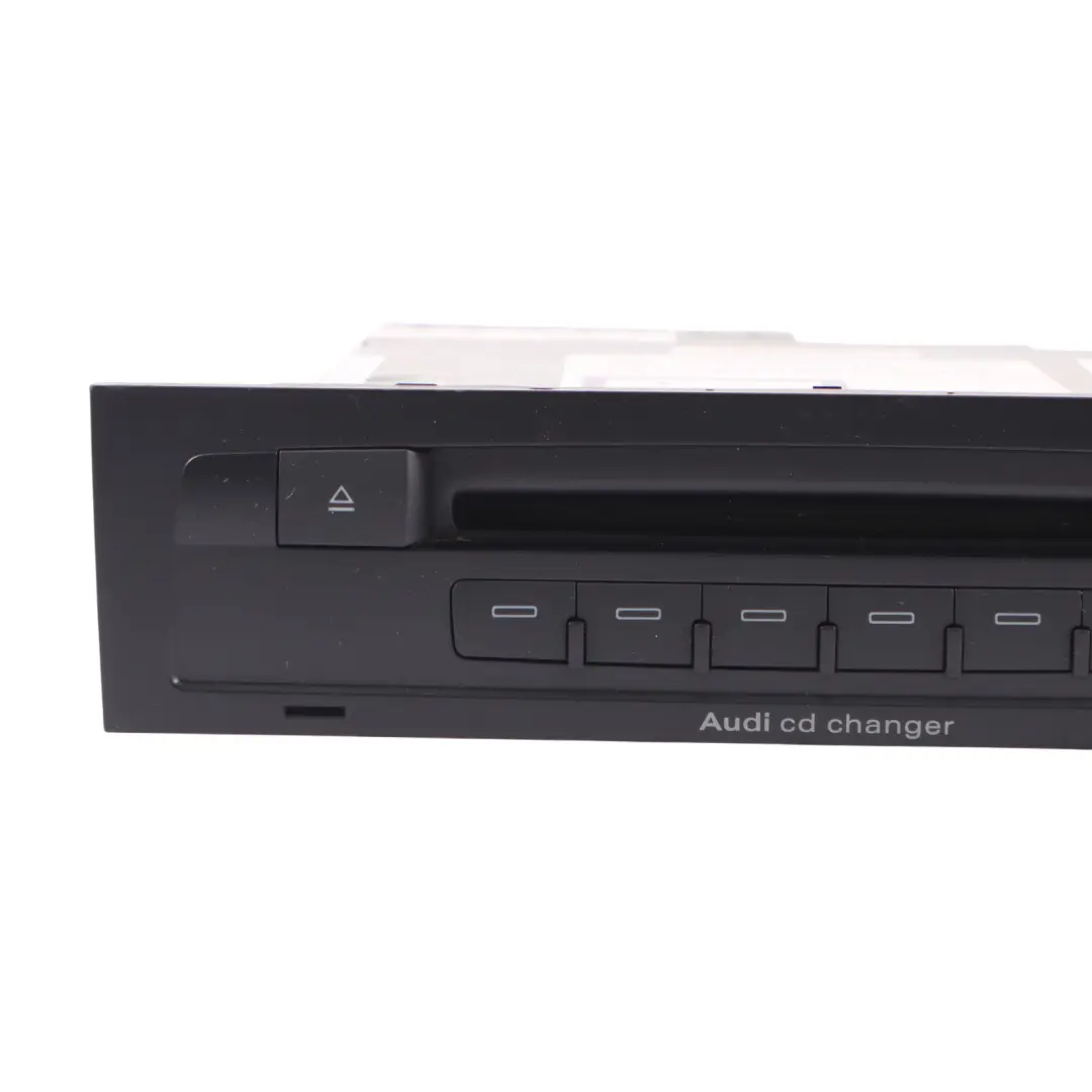 Player Wechsler Multimedia Modul Steuergerät für Audi Q7 4L CD mit Teilenummer 4L0910110B Audi Q7 4L CD Player Wechsler Multimedia Modul Steuergerät - SKU 4L0910110B - Teilenummer 4L0910110B