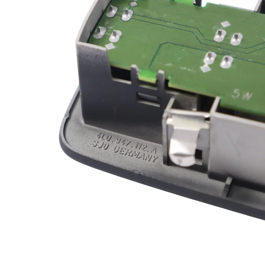 Audi Q7 4L Interruptor unidad lectura trasera techo interior - SKU 4L0947112A - Número de pieza 4L0947112A