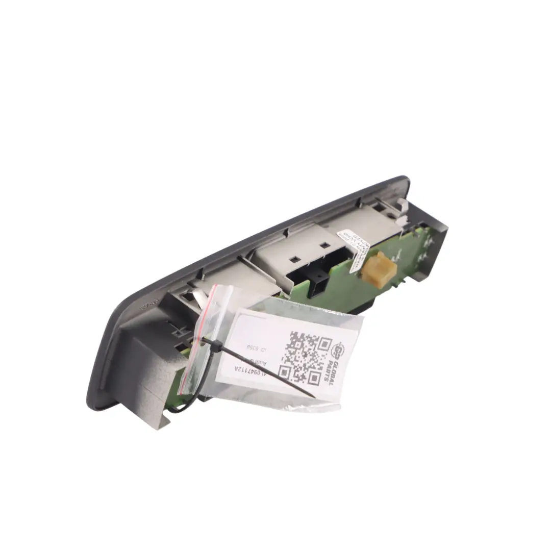 Interruptor unidad lectura trasera techo interior para Audi Q7 4L con número de pieza 4L0947112A Audi Q7 4L Interruptor unidad lectura trasera techo interior - SKU 4L0947112A - Número de pieza 4L0947112A