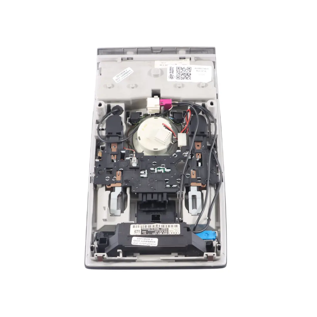 Luce da tetto Lampada lettura anteriore interna nera per Audi Q7 4L A6 C6 con numero di parte 4L0947140 Audi Q7 4L A6 C6 Luce da tetto Lampada lettura anteriore interna nera - SKU 4L0947140-1 - Numero di parte 4L0947140