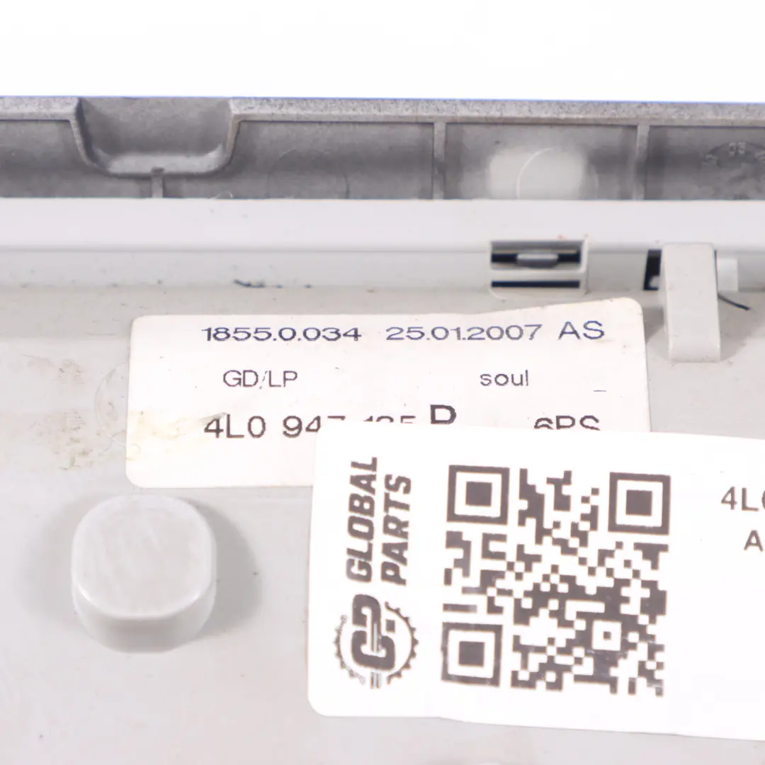 Roof Light AUDI Q7 4L A6 C6 Interior Front Reading Lamp Black to with Part number 4L0947140 Roof Light AUDI Q7 4L A6 C6 Interior Front Reading Lamp Black - SKU 4L0947140-1 - Part number 4L0947140