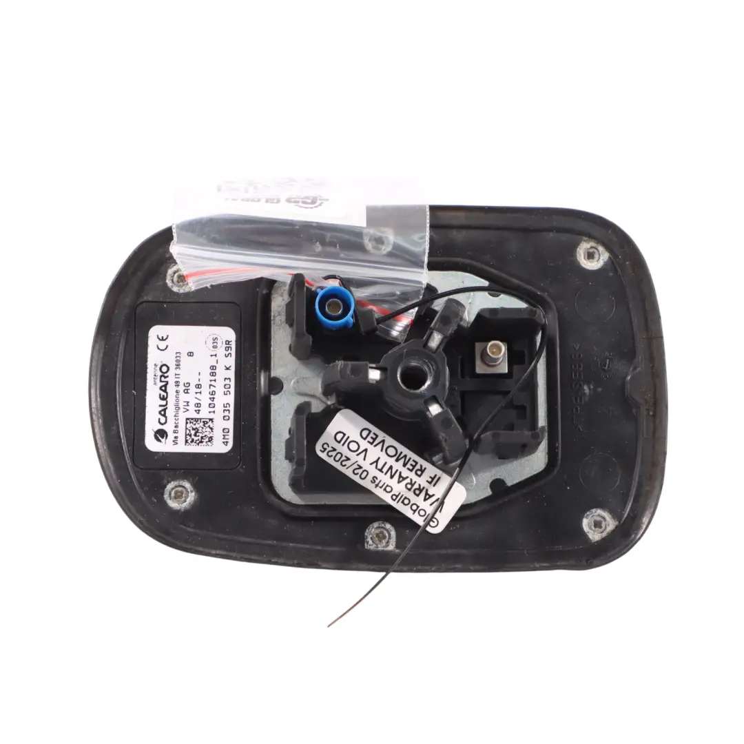 Antenna Tetto Shark Bianco Ghiacciaio Perla - S9R per Audi A4 B9 con numero di parte 4M0035503K Audi A4 B9 Antenna Tetto Shark Bianco Ghiacciaio Perla - S9R - SKU 4M0035503K-MGW - Numero di parte 4M0035503K