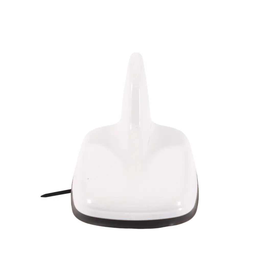 Antena dachowa Shark Glacier White Pearl - S9R do Audi A4 B9 o numerze 4M0035503K Audi A4 B9 Antena dachowa Shark Glacier White Pearl - S9R - SKU 4M0035503K-MGW - Numer Części 4M0035503K