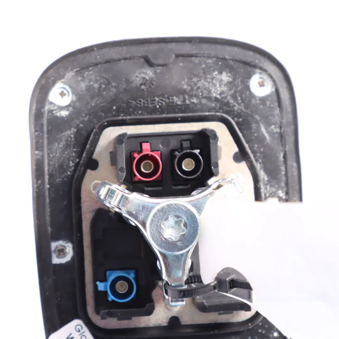 Aerial Roof Radio Antenna Shark Fin Navara Blue - X5H to Audi A4 B9 with Part number 4M0035503N Audi A4 B9 Aerial Roof Radio Antenna Shark Fin Navara Blue - X5H - SKU 4M0035503N-NAB - Part number 4M0035503N