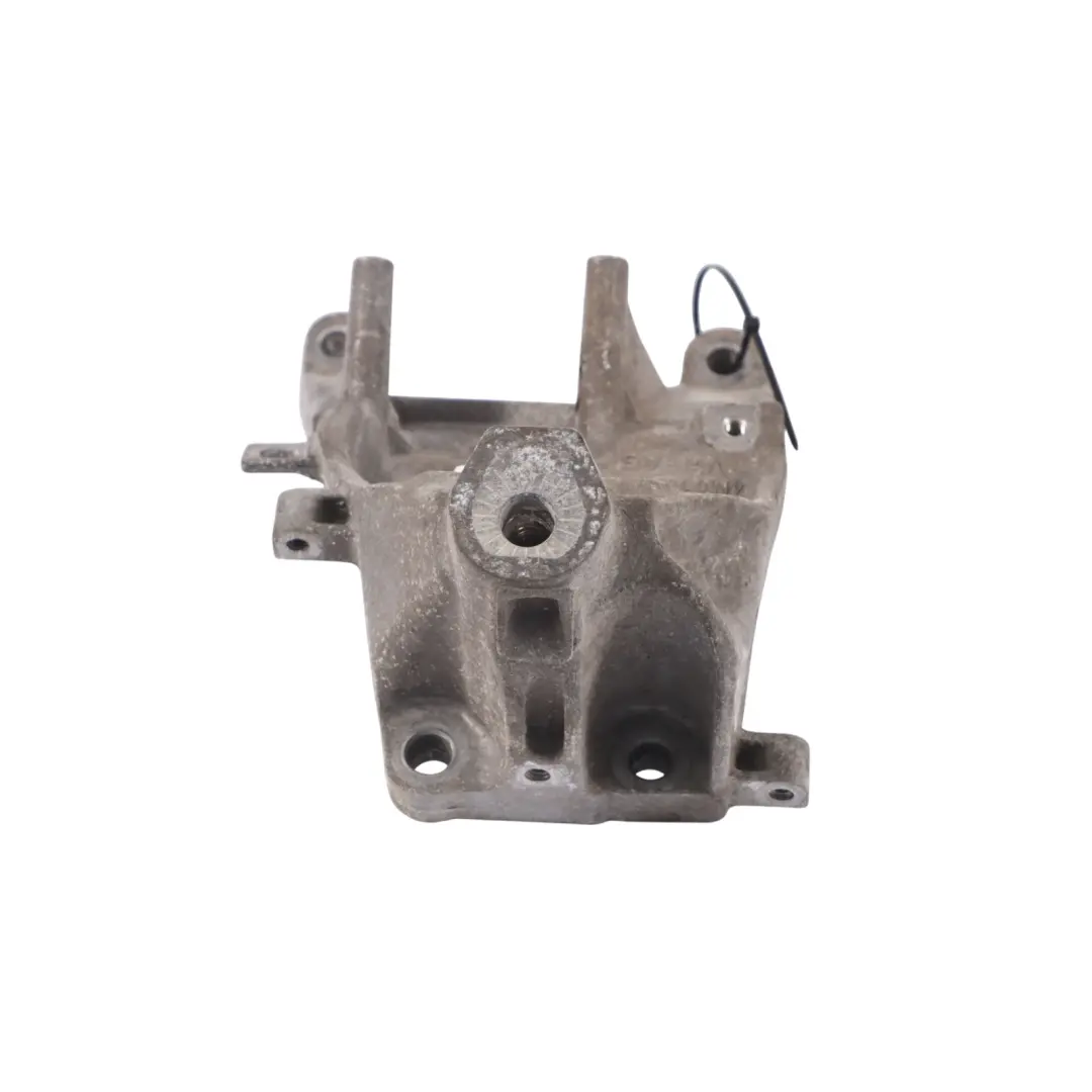 Audi A4 B9 2.0 TDI DETA Support de montage de moteur diesel droit - SKU 4M0199308AD - Numéro de pièce 4M0199308AD