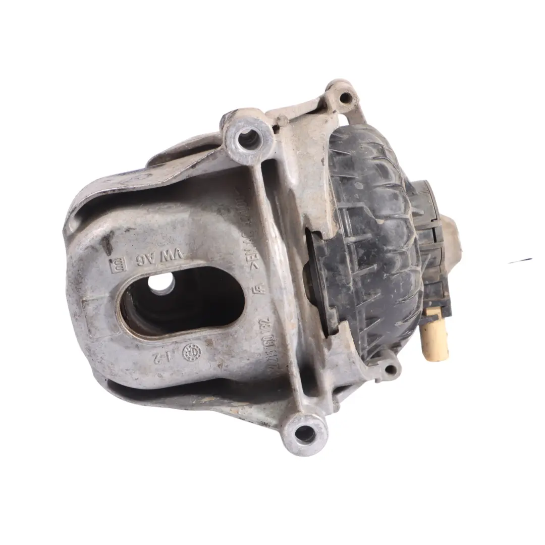 Mount Bracket Left N/S to Audi SQ5 FY 3.0 TFSI Engine with Part number 4M0199371FG Audi SQ5 FY 3.0 TFSI Engine Mount Bracket Left N/S - SKU 4M0199371FG - Part number 4M0199371FG