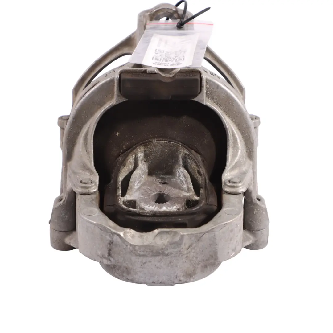 Mount Support Holder Bracket Right O/S to Audi SQ5 FY 3.0 TFSI Engine with Part number 4M0199372FG Audi SQ5 FY 3.0 TFSI Engine Mount Support Holder Bracket Right O/S - SKU 4M0199372FG - Part number 4M0199372FG