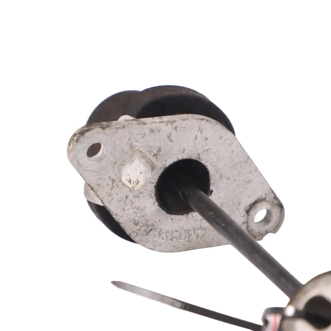 DETA Łapa Wspornik Silnika Poduszka Lewa do Audi A4 B9 2.0 TDI o numerze 4M0199869AN Audi A4 B9 2.0 TDI DETA Łapa Wspornik Silnika Poduszka Lewa - SKU 4M0199869AN - Numer Części 4M0199869AN