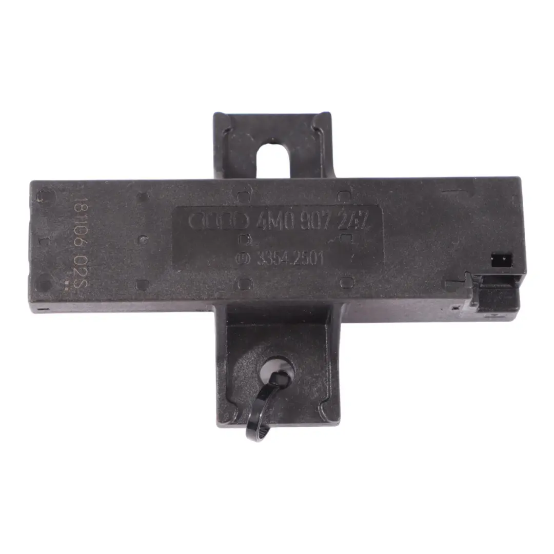 Audi A4 B9 A5 F5 Keyless Entry Amplifier Control Box Module Antenna - SKU 4M0907247 - Part number 4M0907247