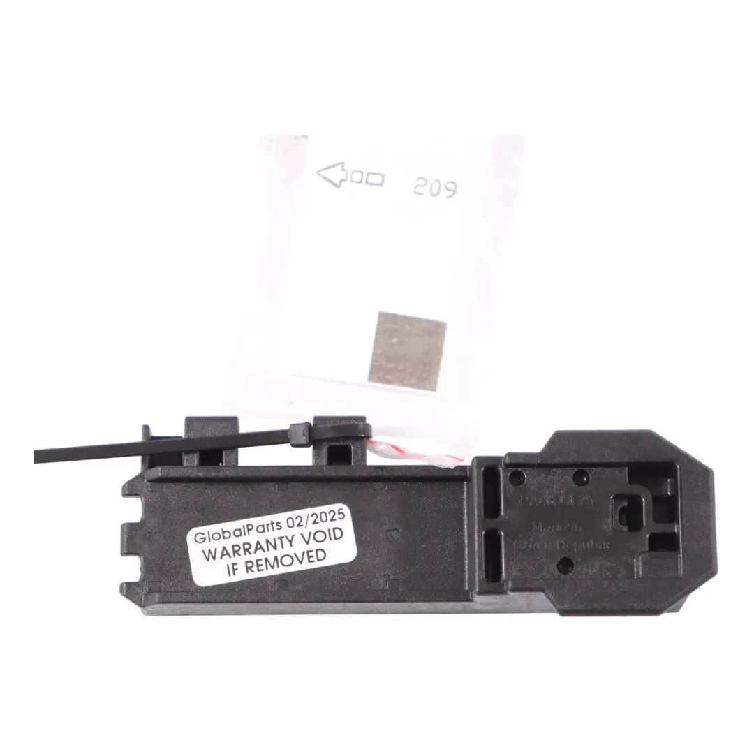 Keyless Entry Amplifier Audi A4 B9 A5 F5 Control Box Module Antenna to with Part number 4M0907247A Keyless Entry Amplifier Audi A4 B9 A5 F5 Control Box Module Antenna - SKU 4M0907247A - Part number 4M0907247A
