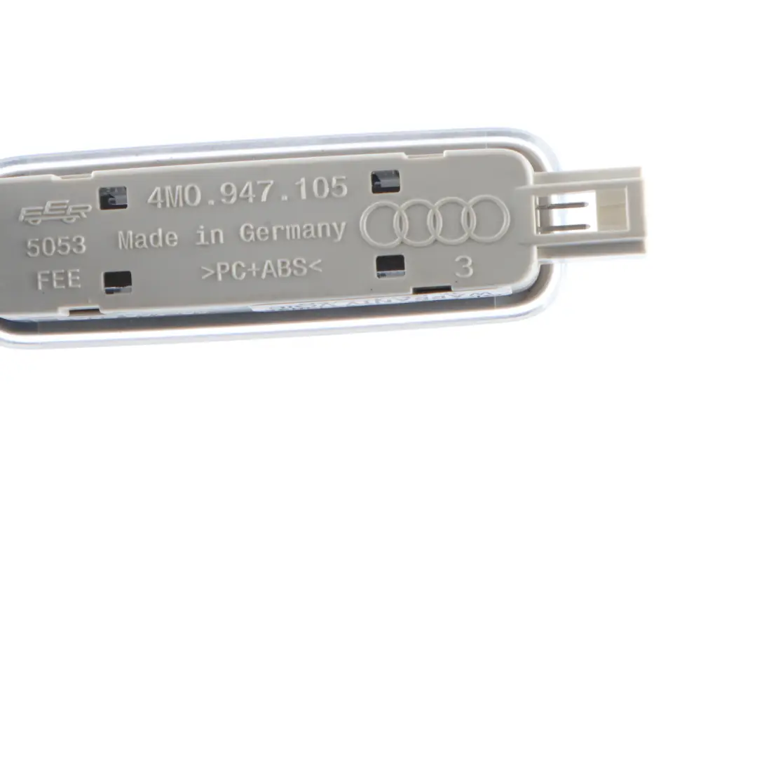  Plafonnier Audi Q5 Q7 A4 Lampe De Lecture Arrière Panneau Intérieur - SKU 4M0947105 - Numéro de pièce 4M0947105