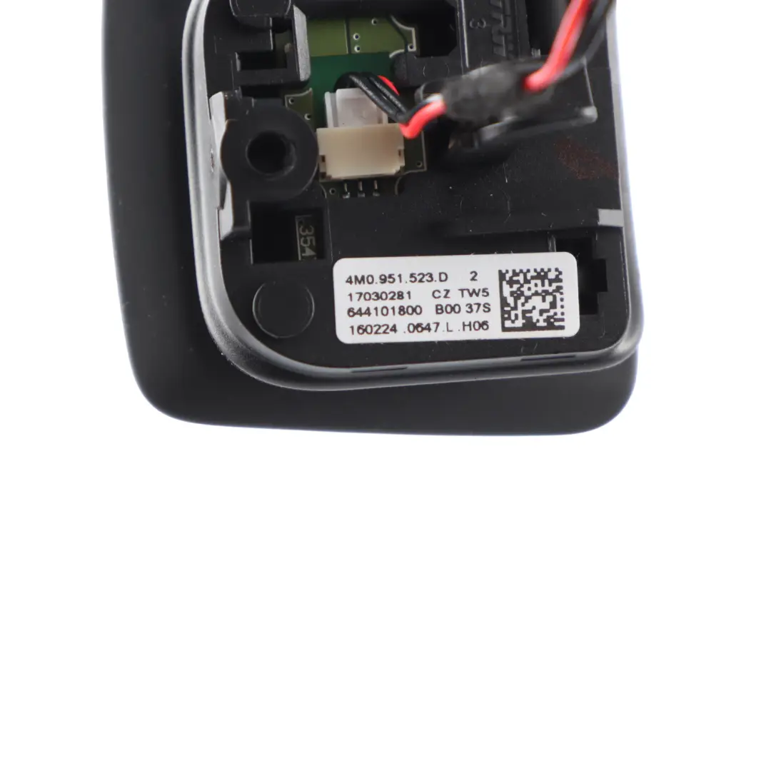 8Y A4 B9 Q5 FY Steering Wheel Paddle Shift Set Gear to Audi A3 with Part number 4M0951523D Audi A3 8Y A4 B9 Q5 FY Steering Wheel Paddle Shift Set Gear - SKU 4M0951523D - Part number 4M0951523D