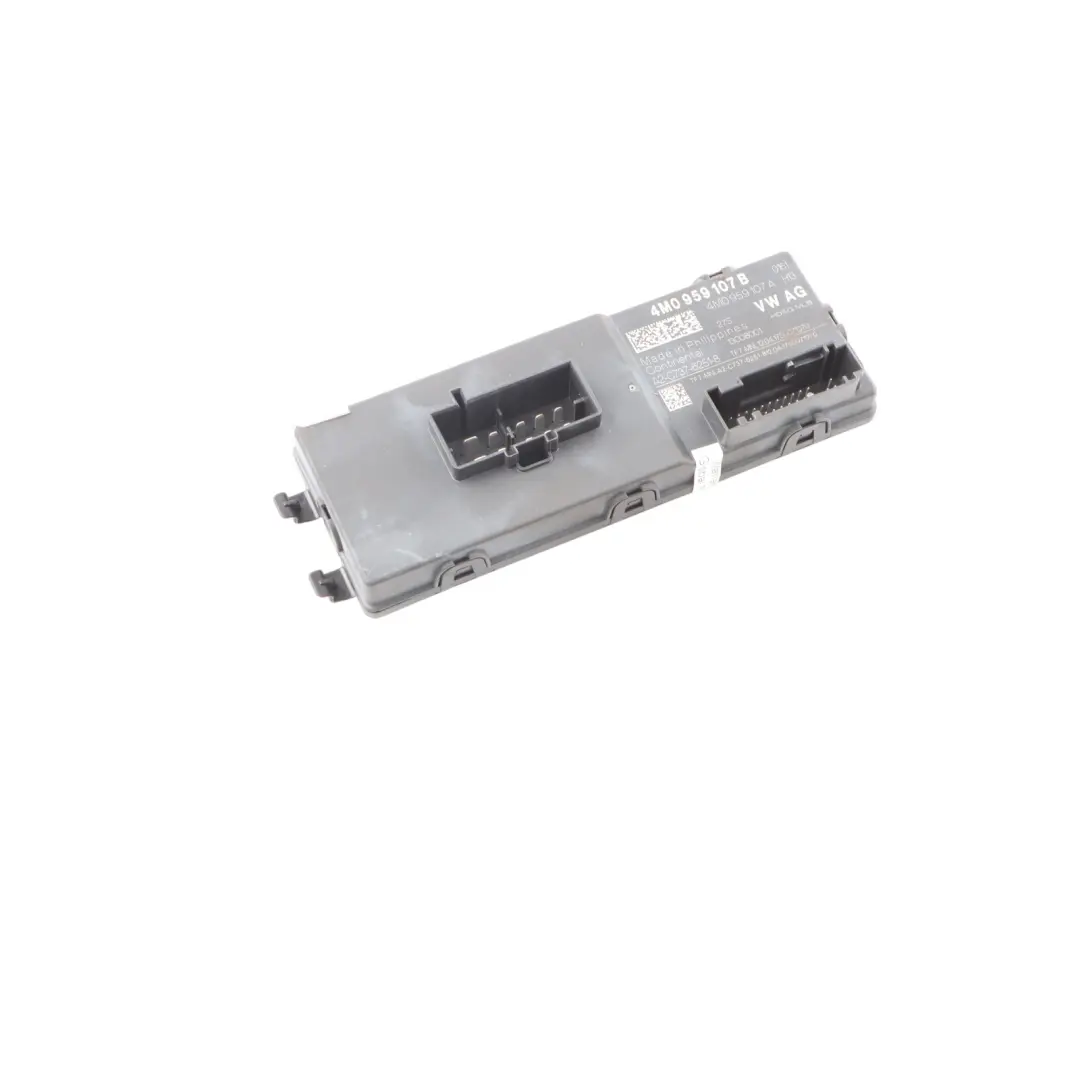Boot Tailgate Control Module Unit to Audi A4 B9 with Part number 4M0959107B Audi A4 B9 Boot Tailgate Control Module Unit - SKU 4M0959107B - Part number 4M0959107B