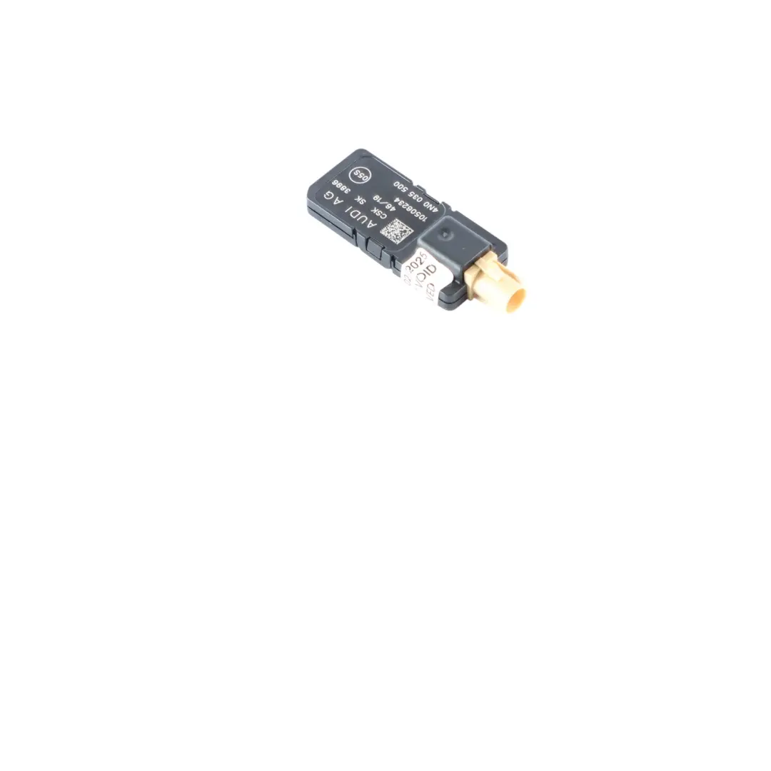 Antenna WLAN Ricevitore per Audi A5 F5 A6 C8 con numero di parte 4N0035500 Audi A5 F5 A6 C8 Antenna WLAN Ricevitore - SKU 4N0035500 - Numero di parte 4N0035500