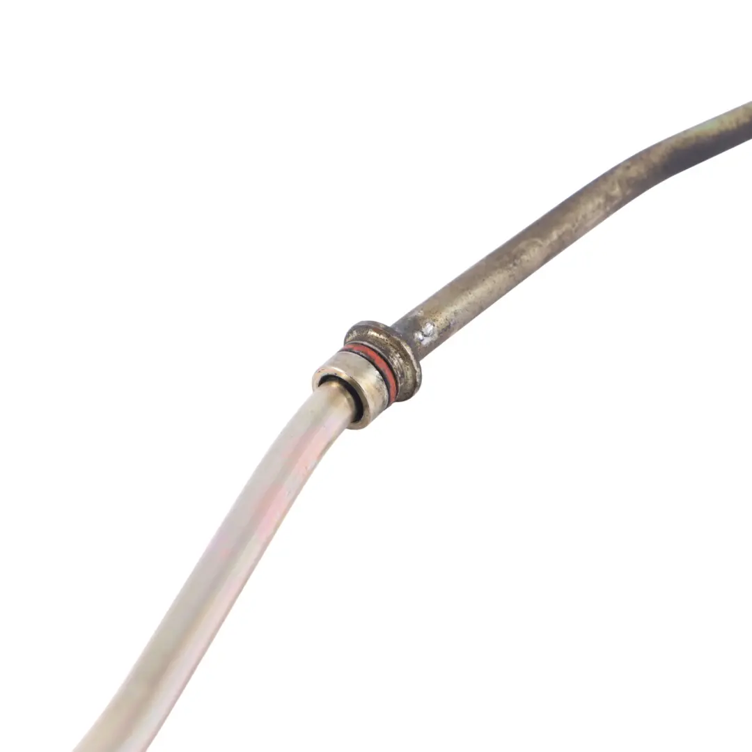 Tube guidage jauge d'huile moteur pour Chrysler Grand Voyager 2.8 CRD à propos du numéro de pièce 5066792AC Chrysler Grand Voyager 2.8 CRD Tube guidage jauge d'huile moteur - SKU 5066792AC - Numéro de pièce 5066792AC