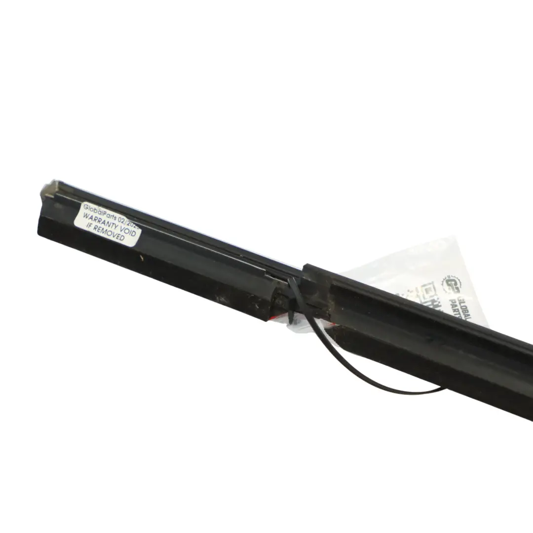 Volkswagen Golf Sportsvan Vordere Äußere Fensteröfnung Dichtung Links - SKU 510837475G - Teilenummer 510837475G