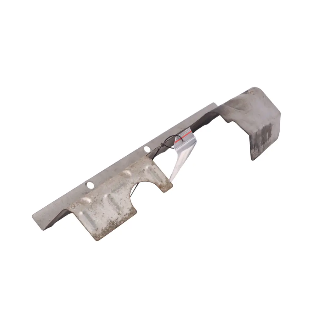 2.8CRD ENR Panel calefactor protección escape para Chrysler Grand Voyager con número de pieza 5159017AA Chrysler Grand Voyager 2.8CRD ENR Panel calefactor protección escape - SKU 5159017AA - Número de pieza 5159017AA