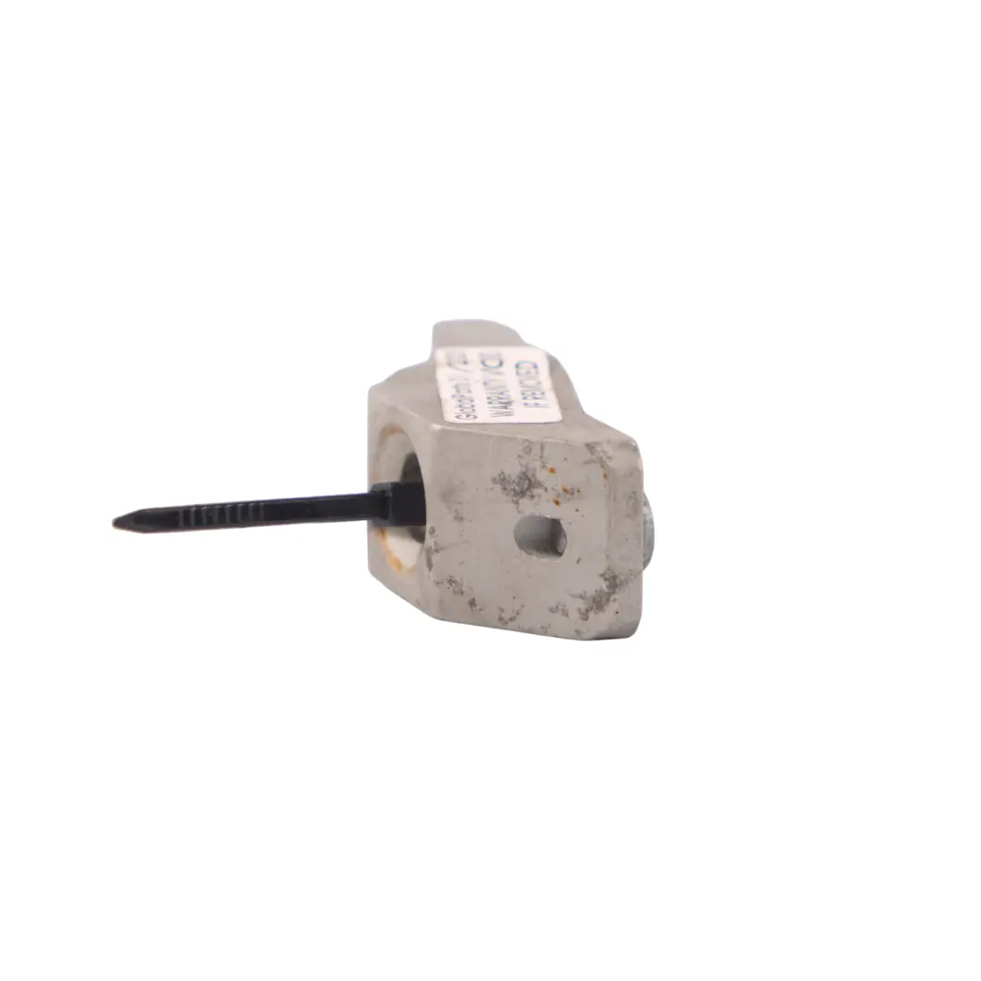 Fiat Doblo Mk2 Soporte de montaje del inyector de combustible diésel - SKU 55204945 - Número de pieza 55204945