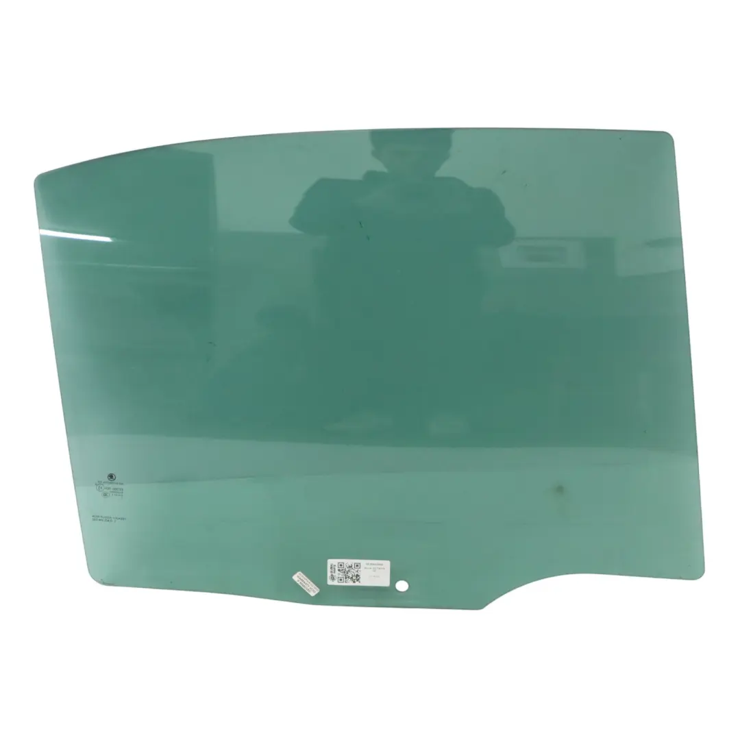  Vitre De Porte Arrière Skoda Octavia 5E Sedan AS3 Droite - SKU 5E5845206A - Numéro de pièce 5E5845206A