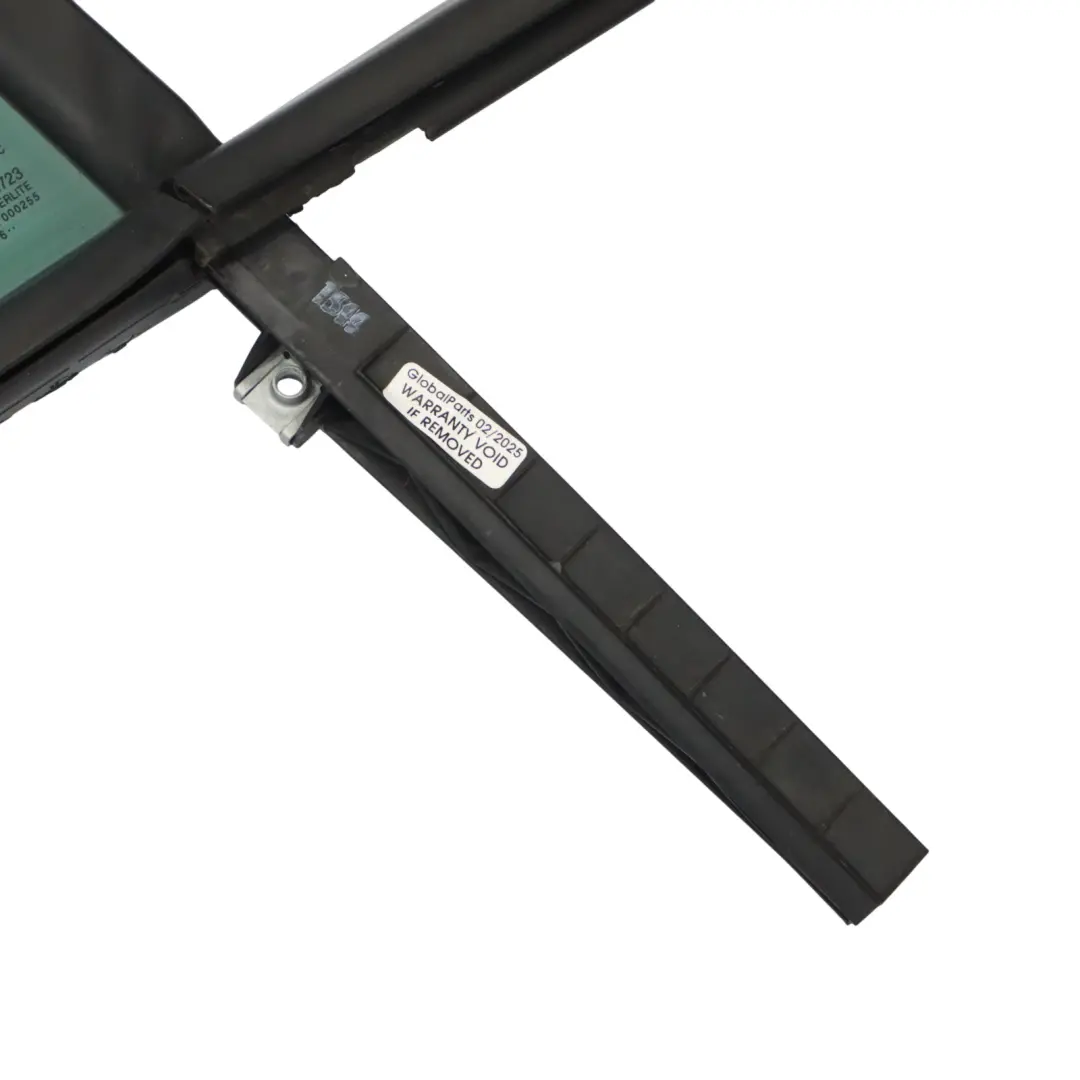 Hintere Tür Glas Quartal AS3 Rechts für Skoda Octavia 5E Limousine mit Teilenummer 5E5845214G Skoda Octavia 5E Limousine Hintere Tür Glas Quartal AS3 Rechts - SKU 5E5845214G - Teilenummer 5E5845214G