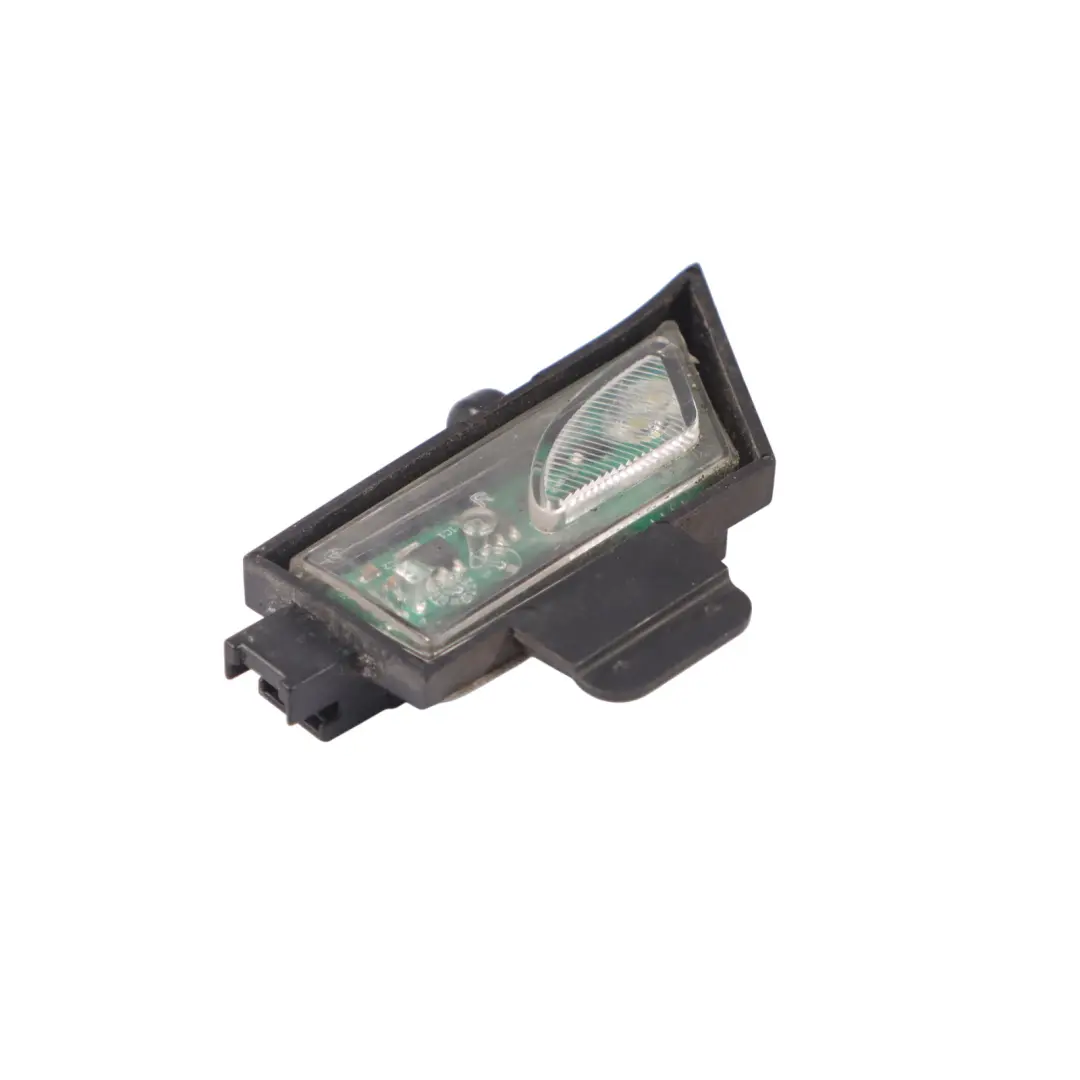 1K Lámpara retrovisor charco derecha lado exterior para Volkswagen Golf con número de pieza 5G0945292 Volkswagen Golf 1K Lámpara retrovisor charco derecha lado exterior - SKU 5G0945292 - Número de pieza 5G0945292