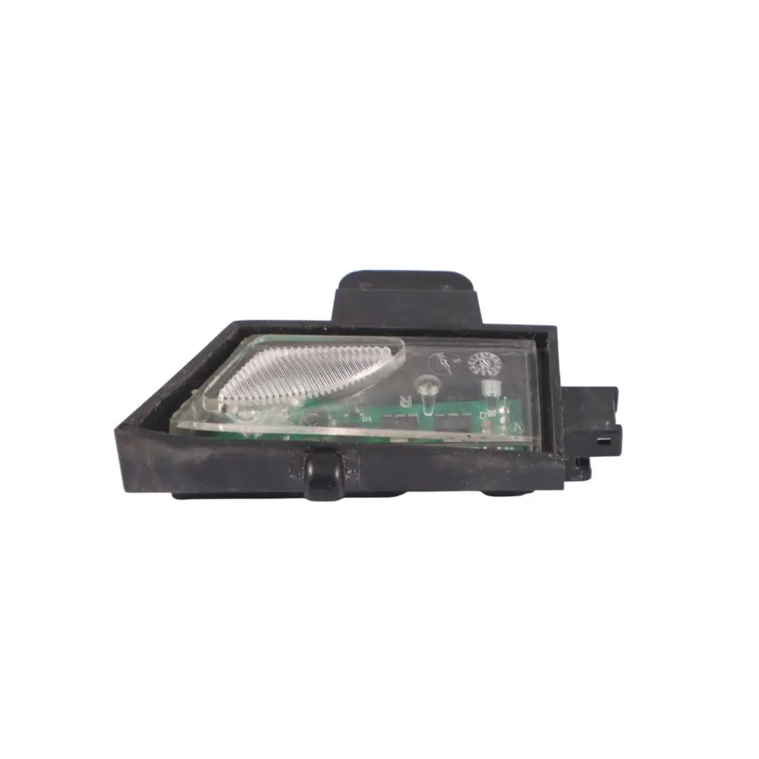 1K Specchietto retrovisore Luce pozzanghera destra per Volkswagen Golf con numero di parte 5G0945292 Volkswagen Golf 1K Specchietto retrovisore Luce pozzanghera destra - SKU 5G0945292 - Numero di parte 5G0945292