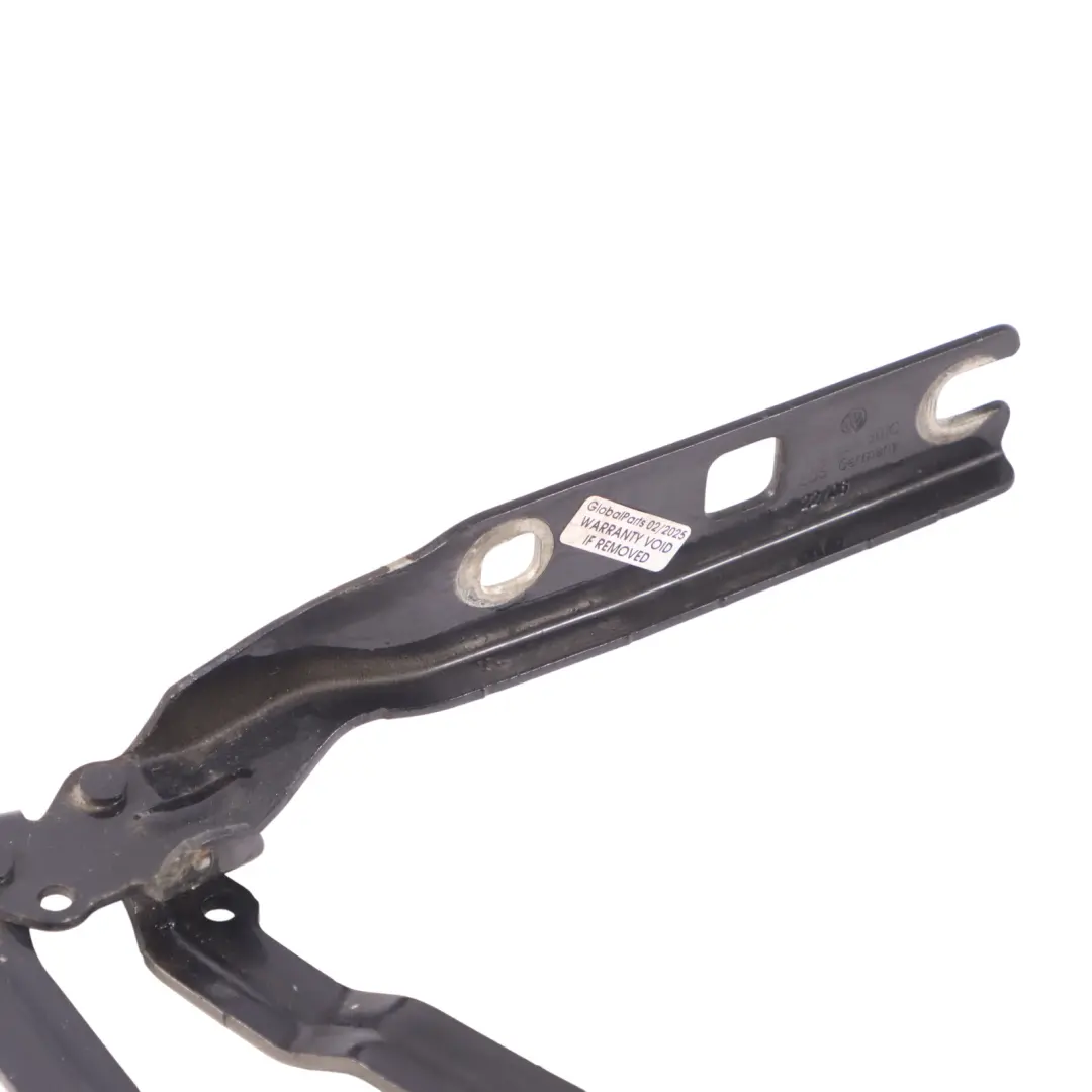 MK6 Bisagra capó delantera izquierda Black Magic Pearl - C9Z para Volkswagen Golf con número de pieza 5K0823301B Volkswagen Golf MK6 Bisagra capó delantera izquierda Black Magic Pearl - C9Z - SKU 5K0823301B-BLM - Número de pieza 5K0823301B