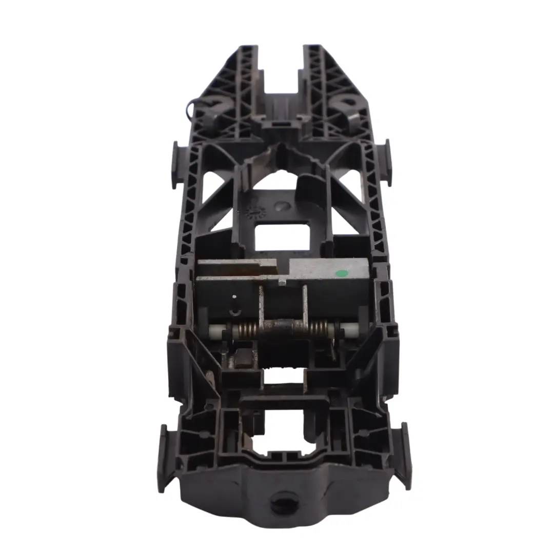 5G Door Handle Bracket Holder Front Right O/S Rear to Skoda Octavia with Part number 5L0837885C Skoda Octavia 5G Door Handle Bracket Holder Front Right O/S Rear - SKU 5L0837885C - Part number 5L0837885C