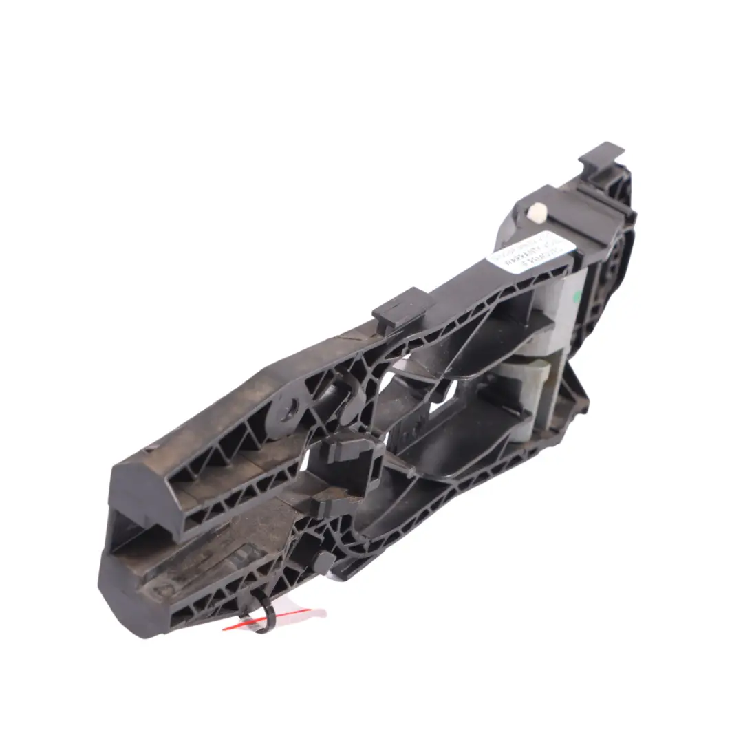 Skoda Octavia 5G Türgriff Halterung Vorne Rechts Hinten - SKU 5L0837885C - Teilenummer 5L0837885C