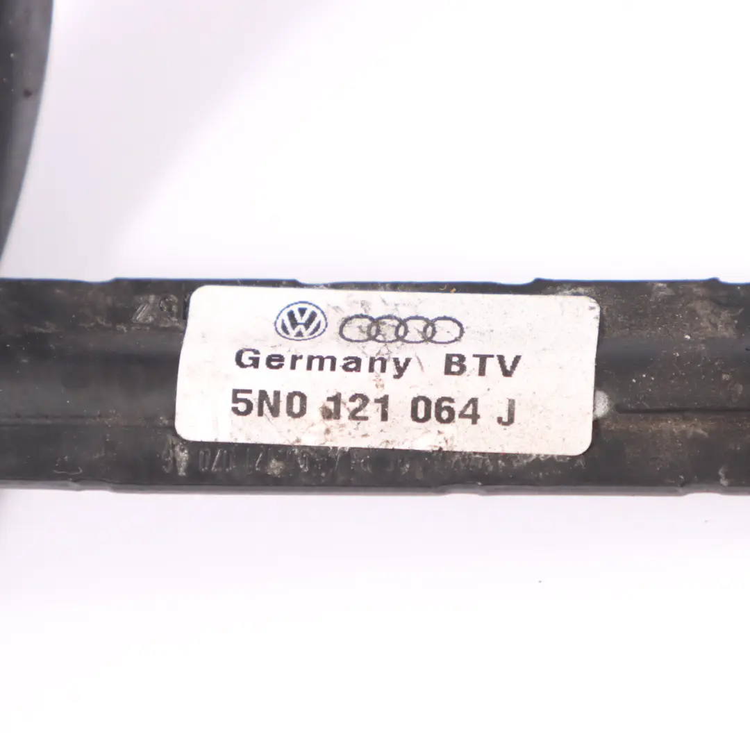 Audi Q3 8U Volkswagen Tiguan 5N Tubo flessibile metallo per radiatore - SKU 5N0121064J - Numero di parte 5N0121064J