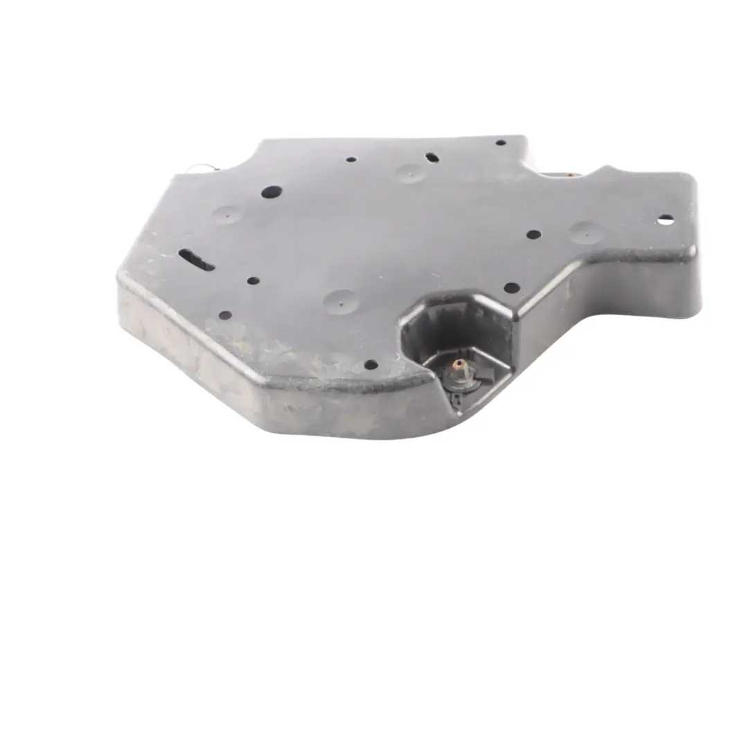 Adblue Reservoir Bottom Cover to Volkswagen Tiguan 5N Audi Q3 8U Diesel with Part number 5N0131331 Volkswagen Tiguan 5N Audi Q3 8U Diesel Adblue Reservoir Bottom Cover - SKU 5N0131331 - Part number 5N0131331