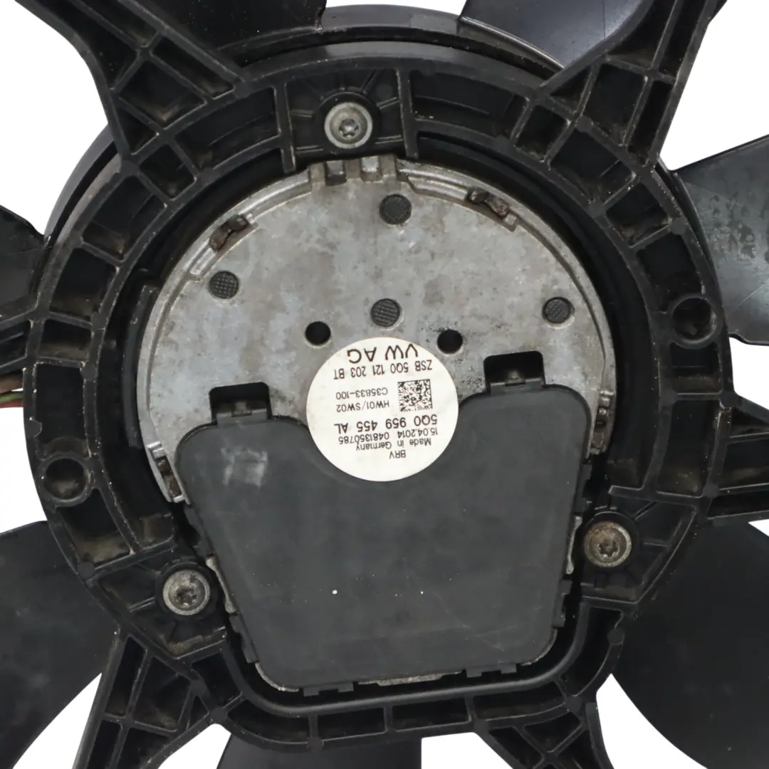 Ventilador Motor Refrigeración Radiador para Skoda Octavia 5E con número de pieza 5Q0121203AB Skoda Octavia 5E Ventilador Motor Refrigeración Radiador - SKU 5Q0121203AB - Número de pieza 5Q0121203AB