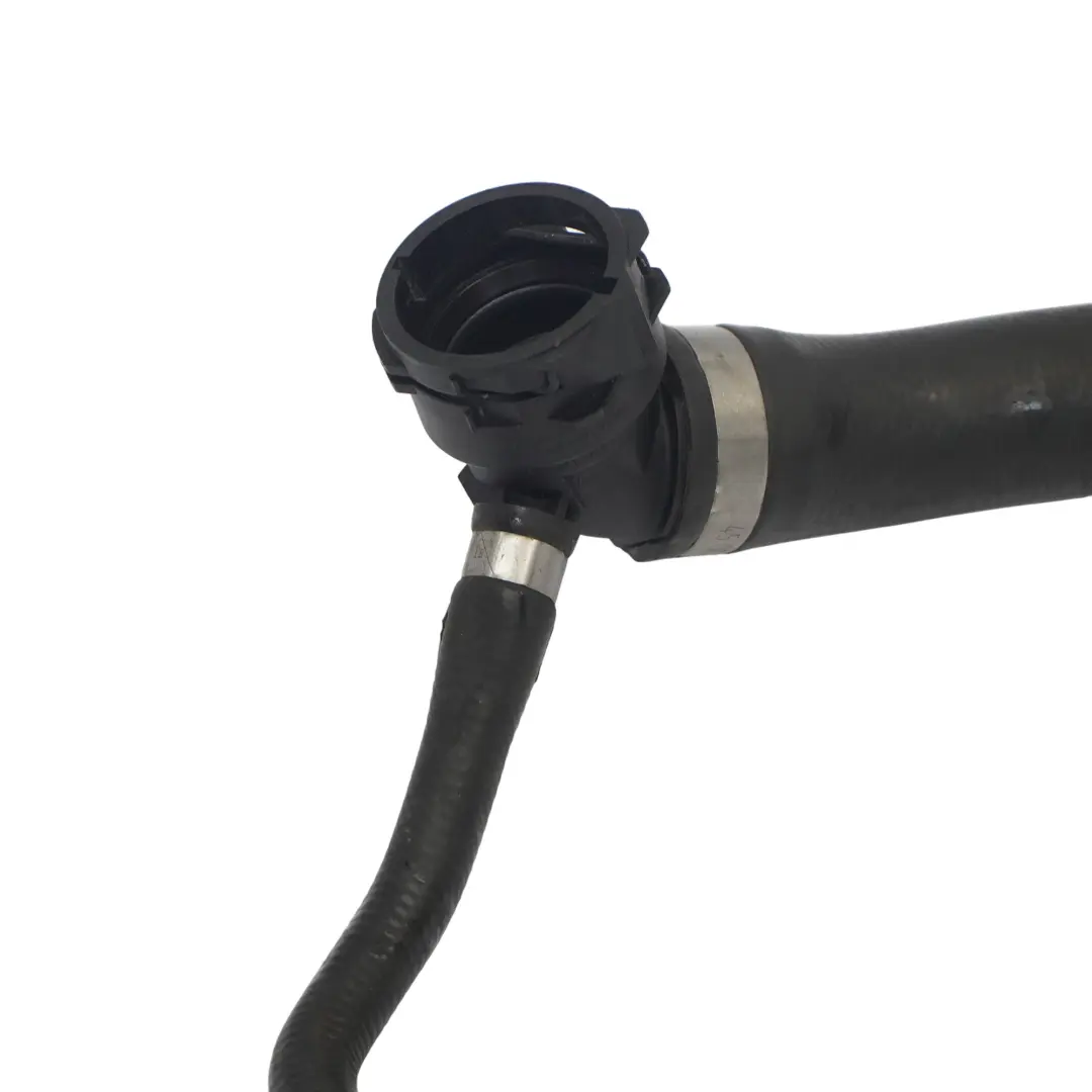 DFGA Tuyau de liquide de refroidissement d'eau pour Audi A3 8V 35 TDI à propos du numéro de pièce 5Q0122101GH Audi A3 8V 35 TDI DFGA Tuyau de liquide de refroidissement d'eau - SKU 5Q0122101GH - Numéro de pièce 5Q0122101GH