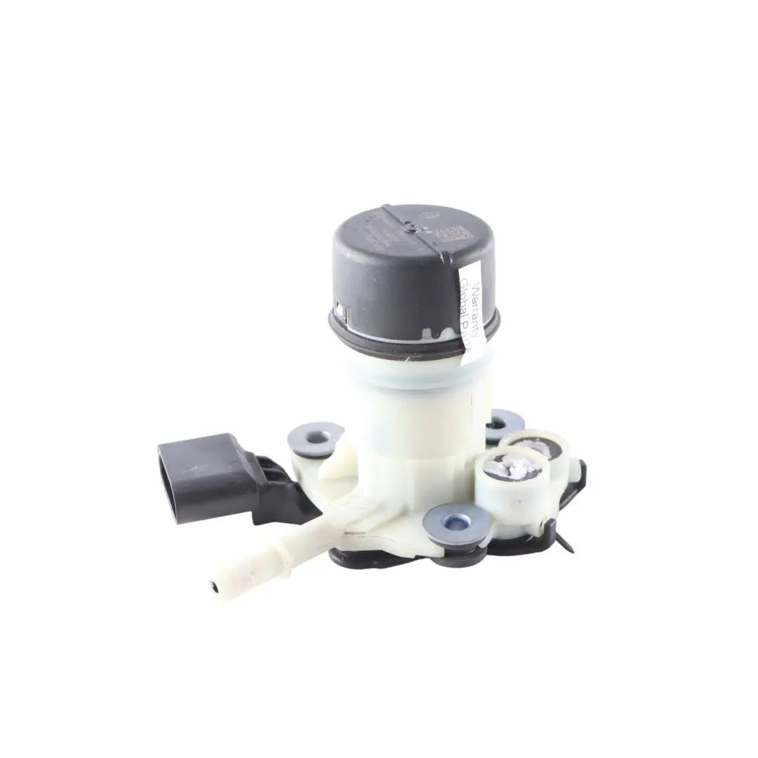 AdBlue Pump Exhaust Emission Additive Ad Blue Tank Pump to Audi A3 8P with Part number 5Q0131971B Audi A3 8P AdBlue Pump Exhaust Emission Additive Ad Blue Tank Pump - SKU 5Q0131971B - Part number 5Q0131971B