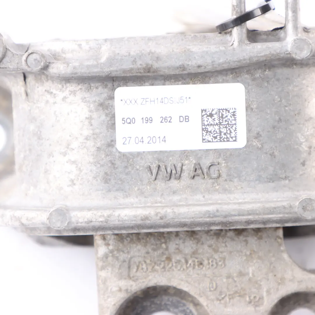 Uchwyt Łapa Poduszka Silnika do Audi A3 8V VW Golf VII Tiguan II o numerze 5Q0199262DB Audi A3 8V VW Golf VII Tiguan II Uchwyt Łapa Poduszka Silnika - SKU 5Q0199262DB - Numer Części 5Q0199262DB