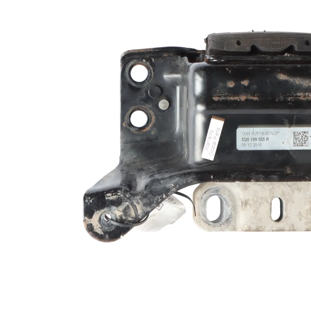 Gearbox Mount Bracket Holder Support to Audi A3 8V 1.6 TDI with Part number 5Q0199555R Audi A3 8V 1.6 TDI Gearbox Mount Bracket Holder Support - SKU 5Q0199555R - Part number 5Q0199555R