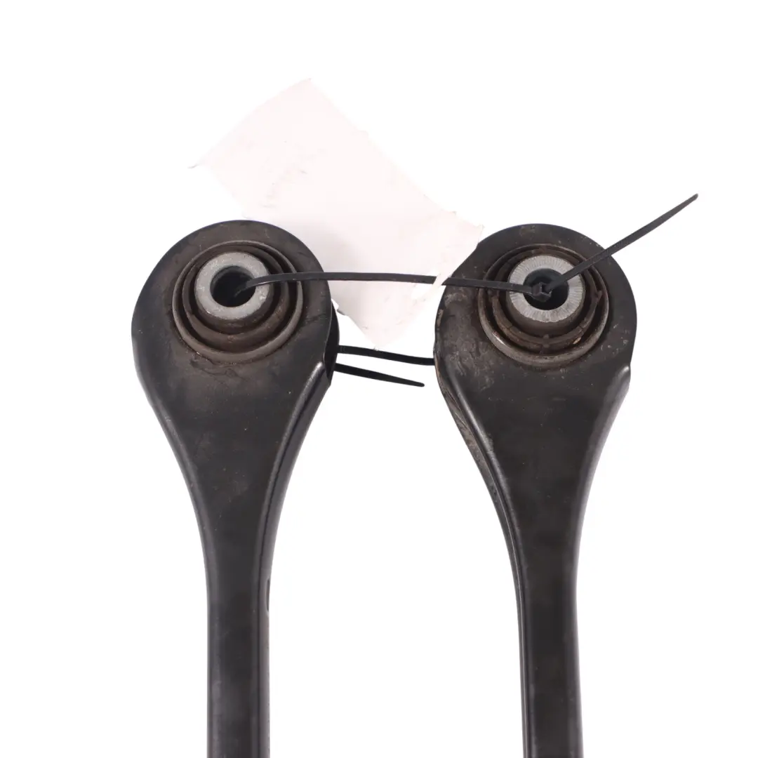 Bras de suspension supérieur arrière gauche droit Set pour Audi S3 8P à propos du numéro de pièce 5Q0501529G Audi S3 8P Bras de suspension supérieur arrière gauche droit Set - SKU 5Q0501529G - Numéro de pièce 5Q0501529G