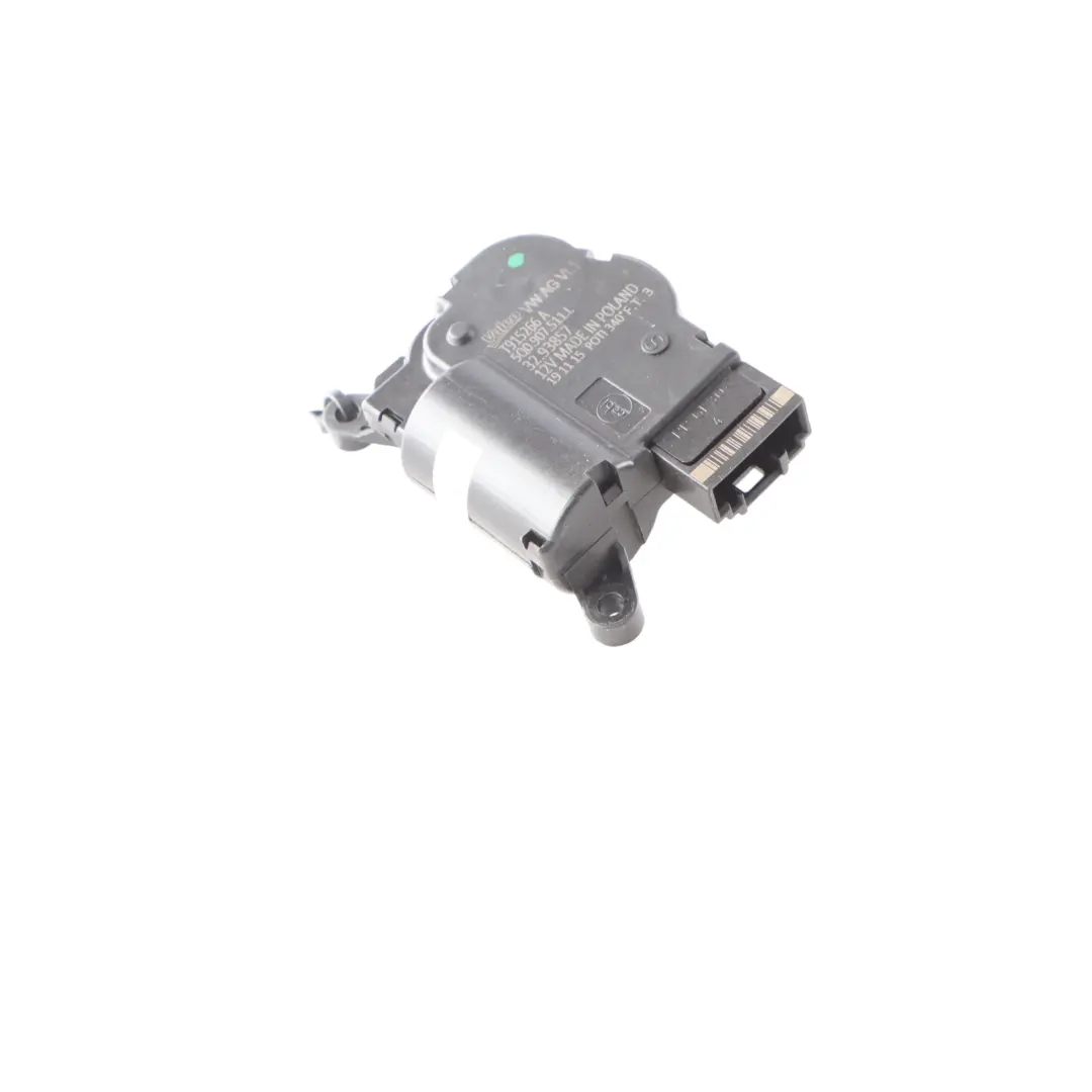 Interior Heater Blower Flap Motor Actuator Unit to Audi Q3 8U with Part number 5Q0907511L Audi Q3 8U Interior Heater Blower Flap Motor Actuator Unit - SKU 5Q0907511L - Part number 5Q0907511L