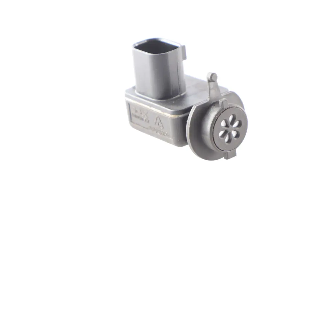 Audi A3 8V Air Quality Sensor Air Vent Emission Sensor Unit - SKU 5Q0907643E - Part number 5Q0907643E