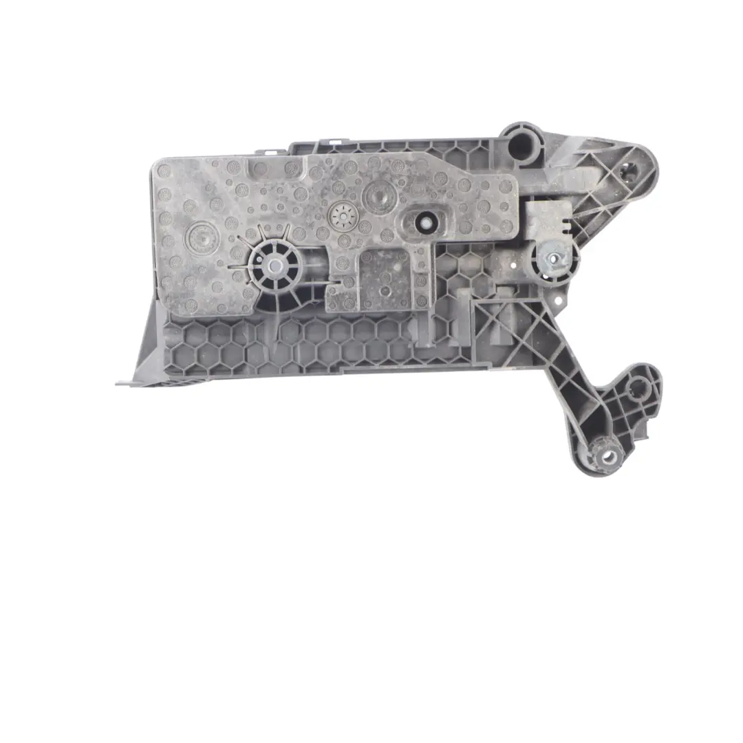 Support De Fixation Pour Bac À Batterie pour Audi Q2 Seat Leon VW Golf à propos du numéro de pièce 5Q0915321J Audi Q2 Seat Leon VW Golf Support De Fixation Pour Bac À Batterie - SKU 5Q0915321J - Numéro de pièce 5Q0915321J
