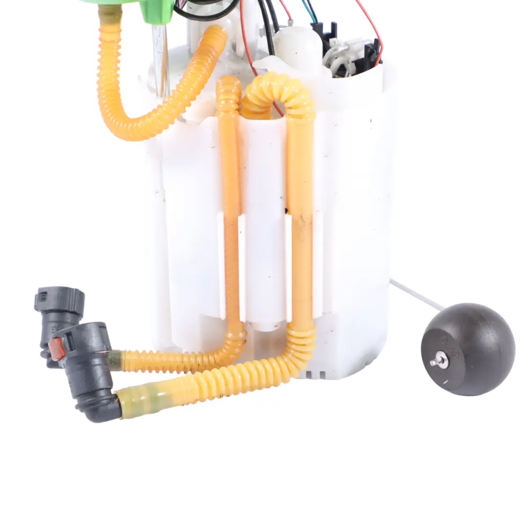 Benzin Kraftstofftankpumpe Sender Liefereinheit 5Q0919051BP für Audi S3 8V 2.0 TFSI mit Teilenummer 5Q0919087AH Audi S3 8V 2.0 TFSI Benzin Kraftstofftankpumpe Sender Liefereinheit 5Q0919051BP - SKU 5Q0919087AH - Teilenummer 5Q0919087AH