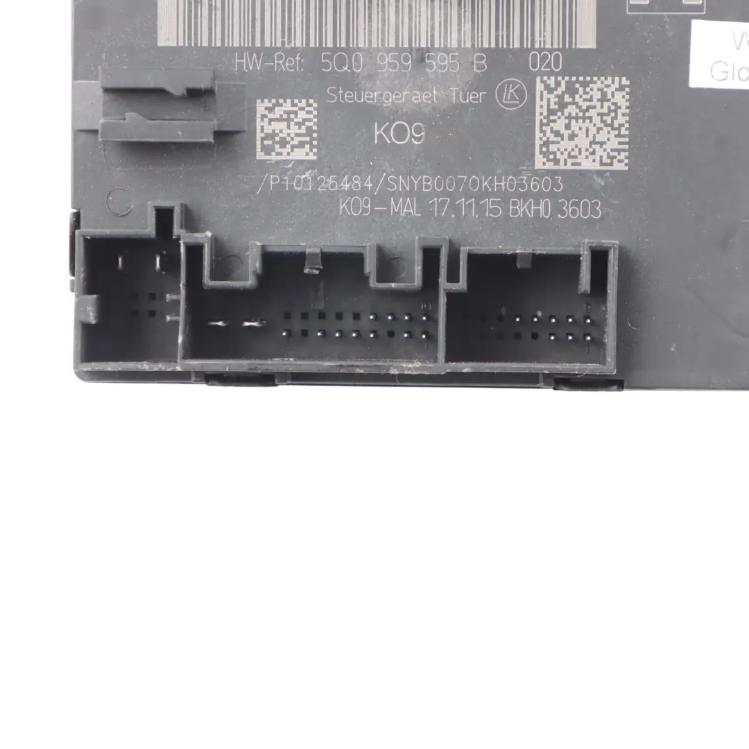 Audi A3 8V Module De Commande De Porte Arrière Gauche Droite ECU - SKU 5Q0959595E - Numéro de pièce 5Q0959595E