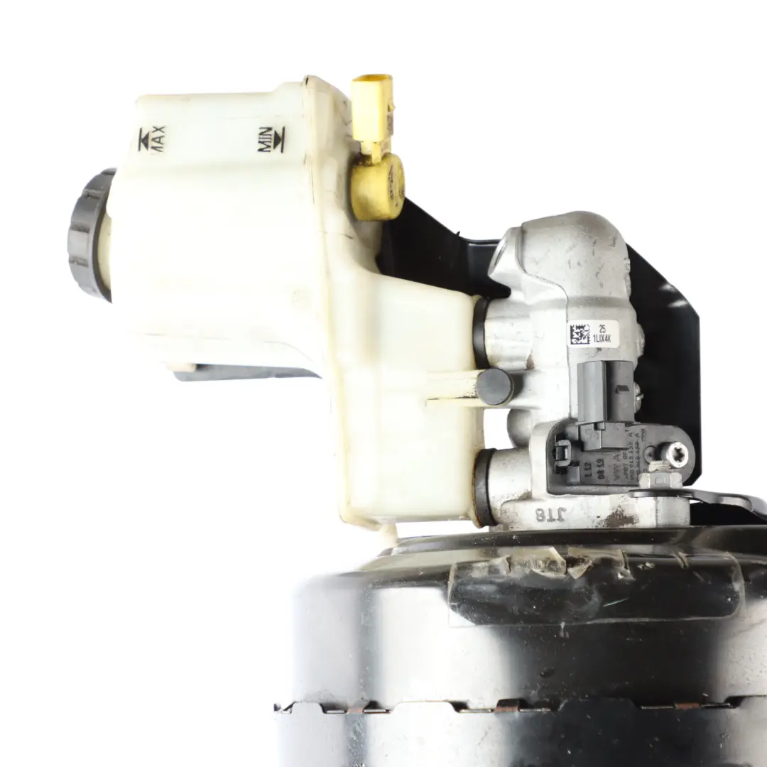 Brake Servo Braking Unit Master Cylinder Booster to Audi S3 8V 2.0 TFSI with Part number 5Q2614105CM Audi S3 8V 2.0 TFSI Brake Servo Braking Unit Master Cylinder Booster - SKU 5Q2614105CM - Part number 5Q2614105CM