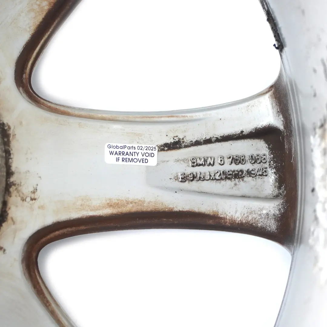 Llanta De aleacion delantera plateada 20" 9,5J ET:45 V-Spoke 168 para BMW con número de pieza 6766068 BMW Llanta De aleacion delantera plateada 20" 9,5J ET:45 V-Spoke 168 - SKU 6766068-1 - Número de pieza 6766068