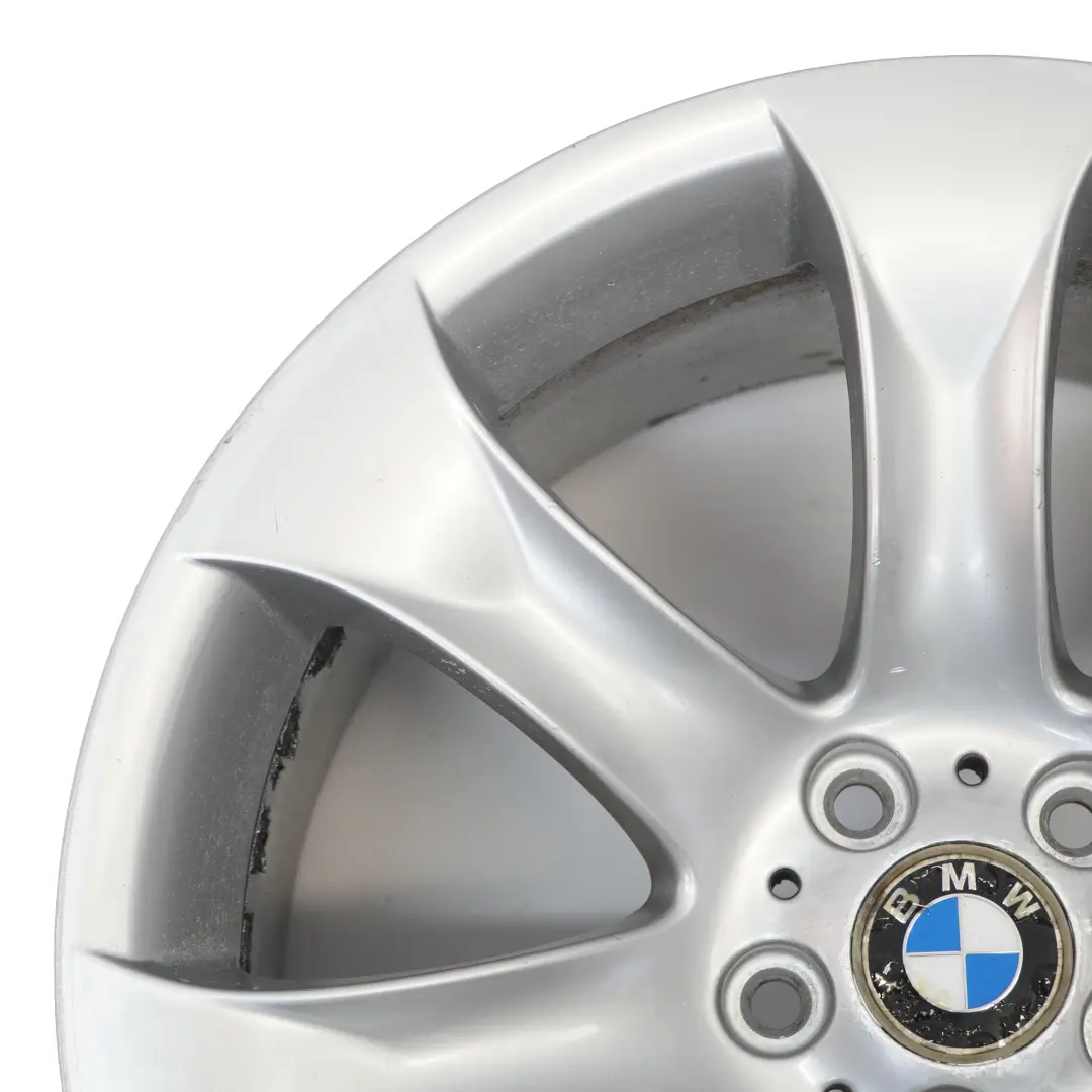 Llanta aleación trasera plateada 20" ET:30 10,5J V-Spoke 168 para BMW X5 E53 con número de pieza 6766069 BMW X5 E53 Llanta aleación trasera plateada 20" ET:30 10,5J V-Spoke 168 - SKU 6766069-3 - Número de pieza 6766069