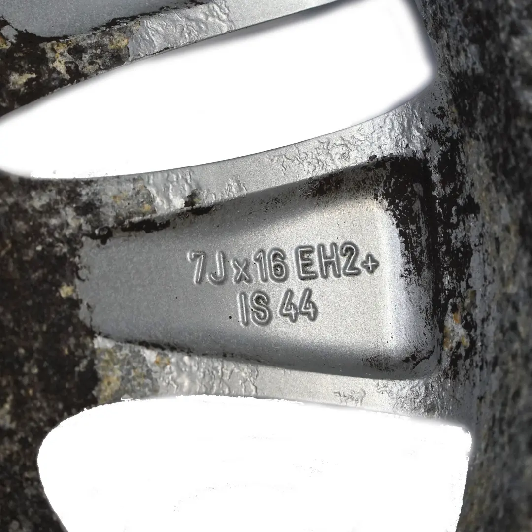 Alloy Wheel Rim 16" V-spoke 229 ET:44 7J to BMW 1 Series E81 E82 E87 E88 with Part number 6774684 BMW 1 Series E81 E82 E87 E88 Alloy Wheel Rim 16" V-spoke 229 ET:44 7J - SKU 6774684-1 - Part number 6774684