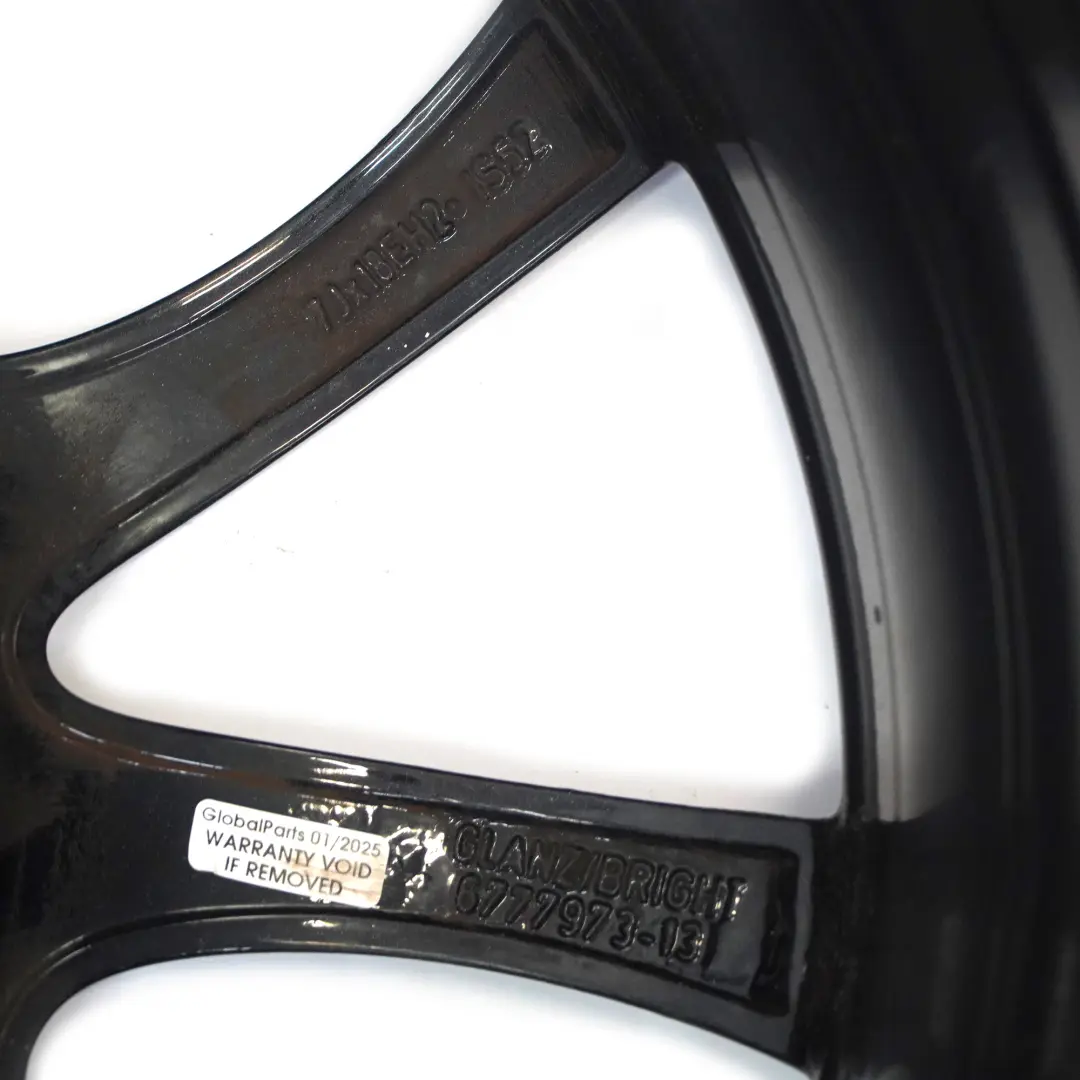 Leicht metall felge Helles Silber 18" 7J ET:52 für Mini R50 R53 R55 R56 JCW mit Teilenummer 6777973 Mini R50 R53 R55 R56 JCW Leicht metall felge Helles Silber 18" 7J ET:52 - SKU 6777973-2 - Teilenummer 6777973