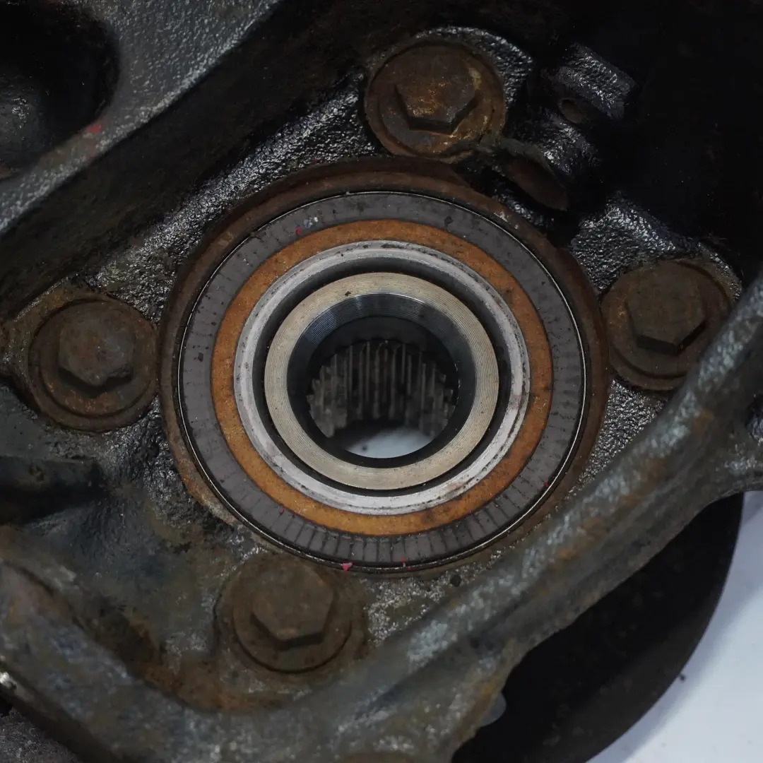 Nośnik Koła Mini R55 R56 Piasta Zawieszenia Koła Przedniego Lewa do o numerze 6779795 Nośnik Koła Mini R55 R56 Piasta Zawieszenia Koła Przedniego Lewa - SKU 6779795-5 - Numer Części 6779795